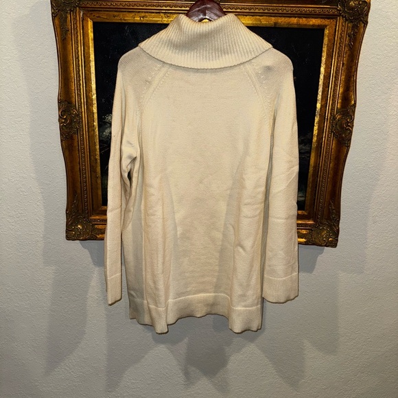 Anthropologie Cream Turtleneck Oversized Cozy Sweater with Buttons Size Large - Picture 8 of 8